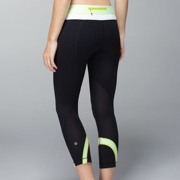 Lululemon Run: Inspire Crop II Black & Green - Picture 5 of 16